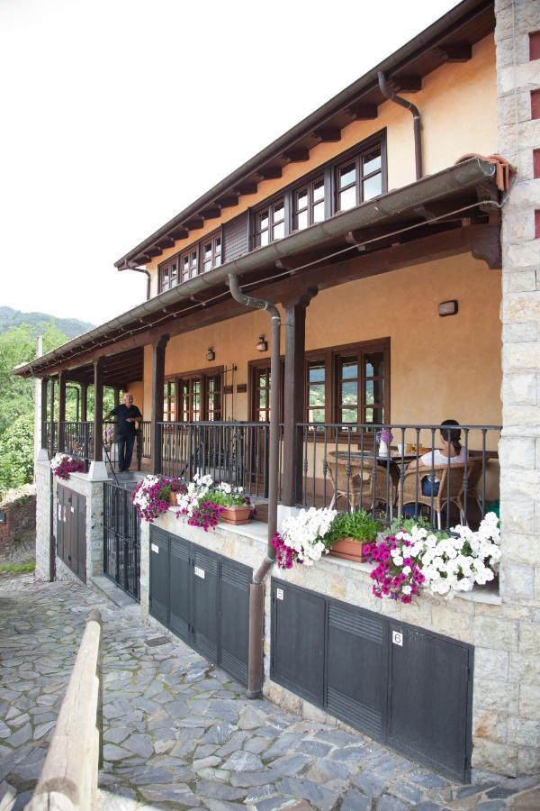 Apartamentos Rurales San Feliz Пола-де-Лена Екстер'єр фото