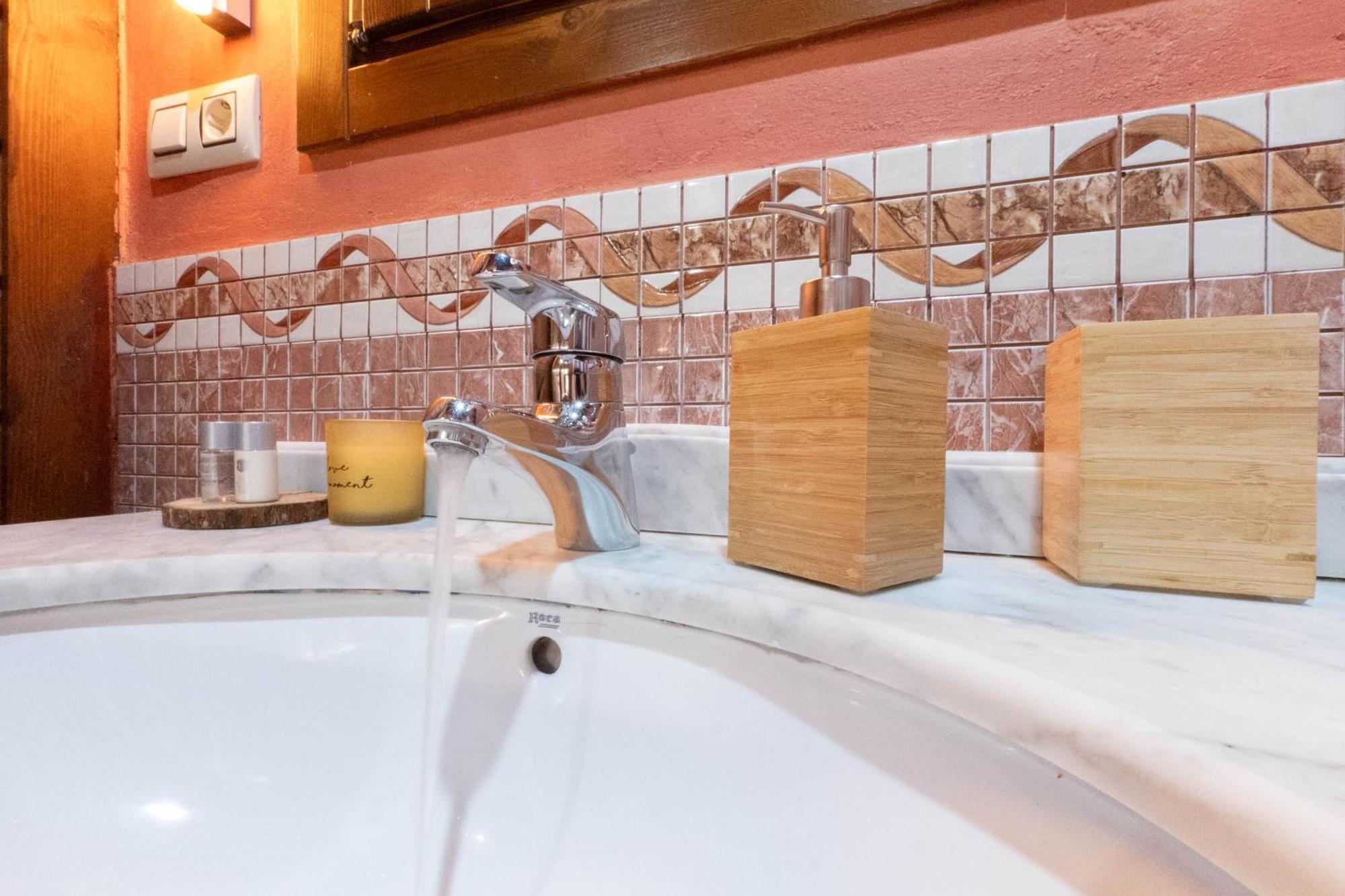 Apartamentos Rurales San Feliz Пола-де-Лена Екстер'єр фото